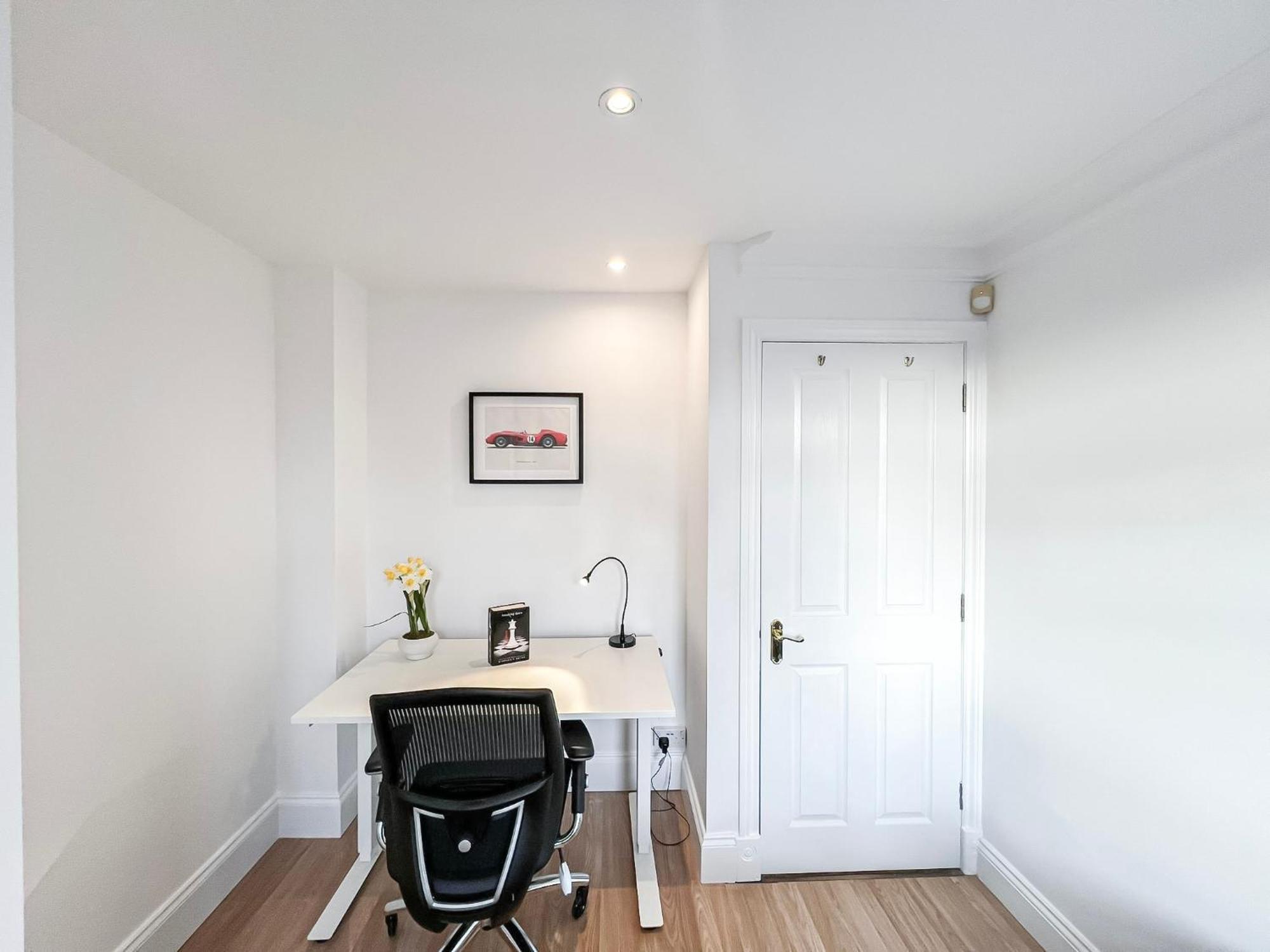 Lux 3 Bedroom Penthouse In Borough Near The Shard, Bermondsey Londra